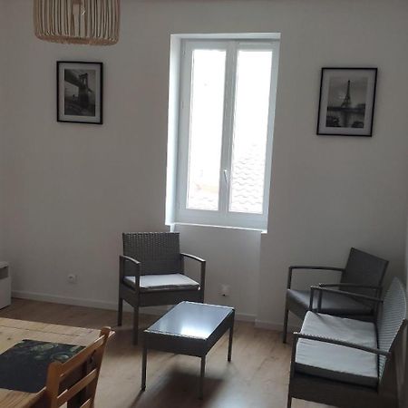 פאמייר Appartements Simples Et Fonctionnels מראה חיצוני תמונה